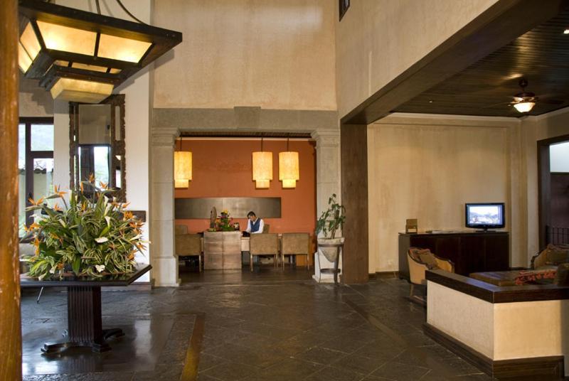 Hotel La Reunion Golf Resort And Residences Antigua Exterior foto